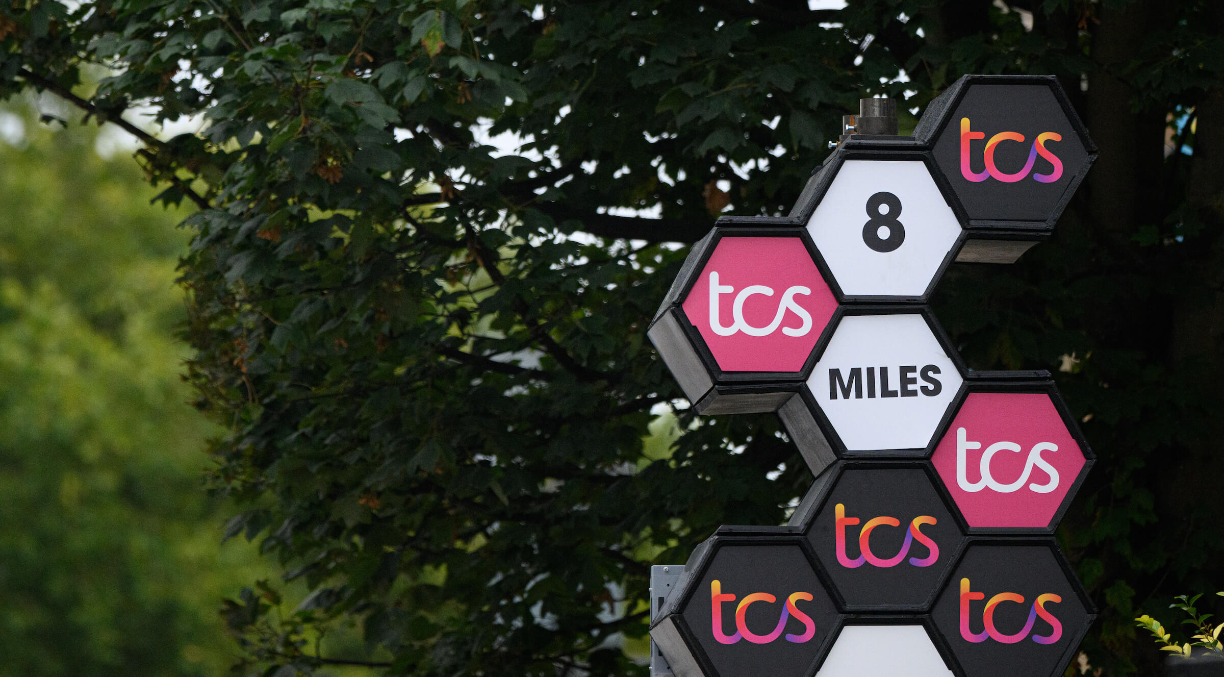 A TCS London Marathon mile marker