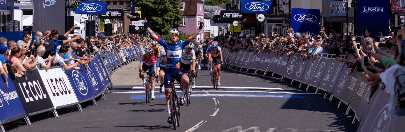 Photo of Wiebes crossing the finish line of stage two of the Ford RideLondon Classique