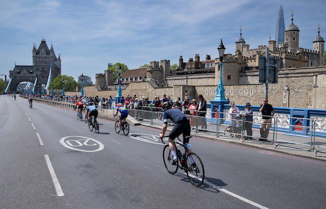 Cyclists passing the Tower of London during Ford RideLondon 2024