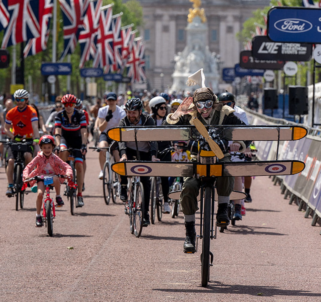 Ford RideLondon FreeCycle participants 
